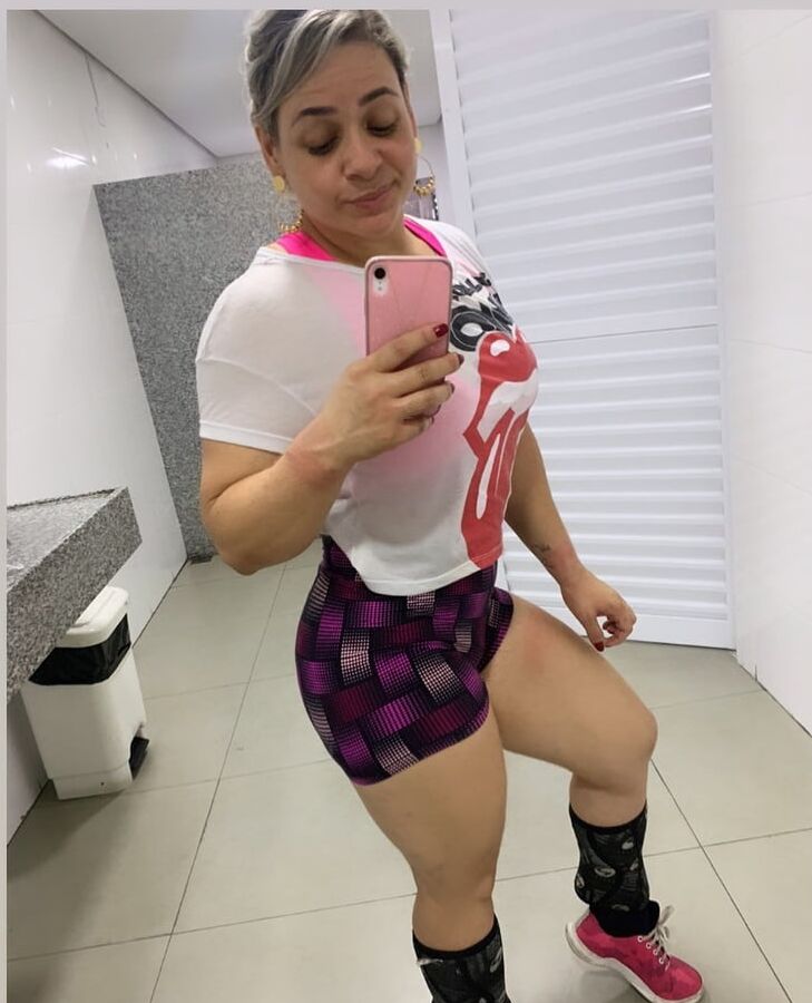 Neide coroa malhada gostosa