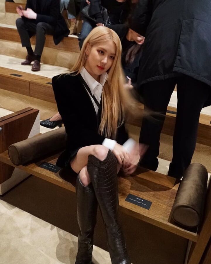 Chaelisa hot moments lesbian