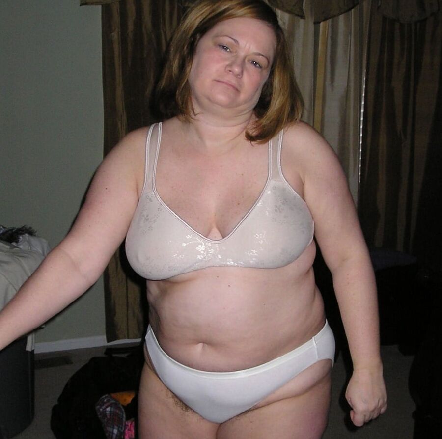 - bra BH tits big boobs - Moepse Euter Titten