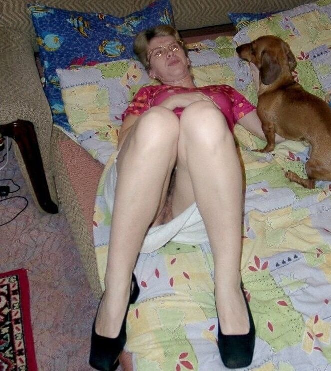 Oksana home photo