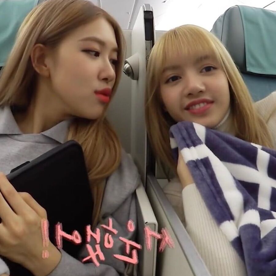 Chaelisa hot moments lesbian