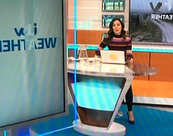 Lust for Leggings! WeatherGirl Laura Tobin