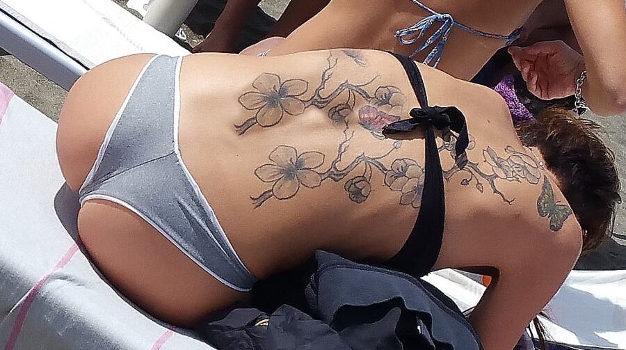 Beach voyeur