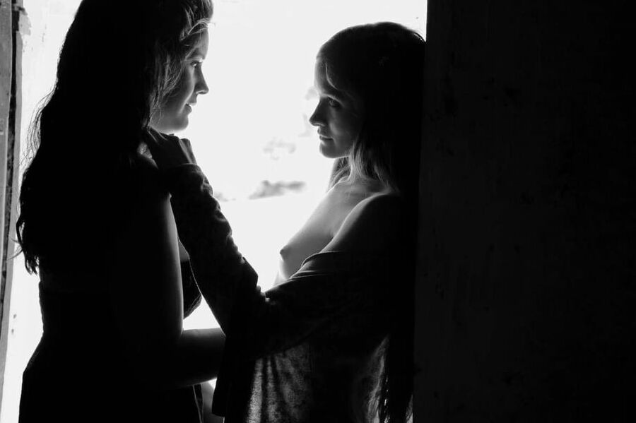Lesbian Erotica
