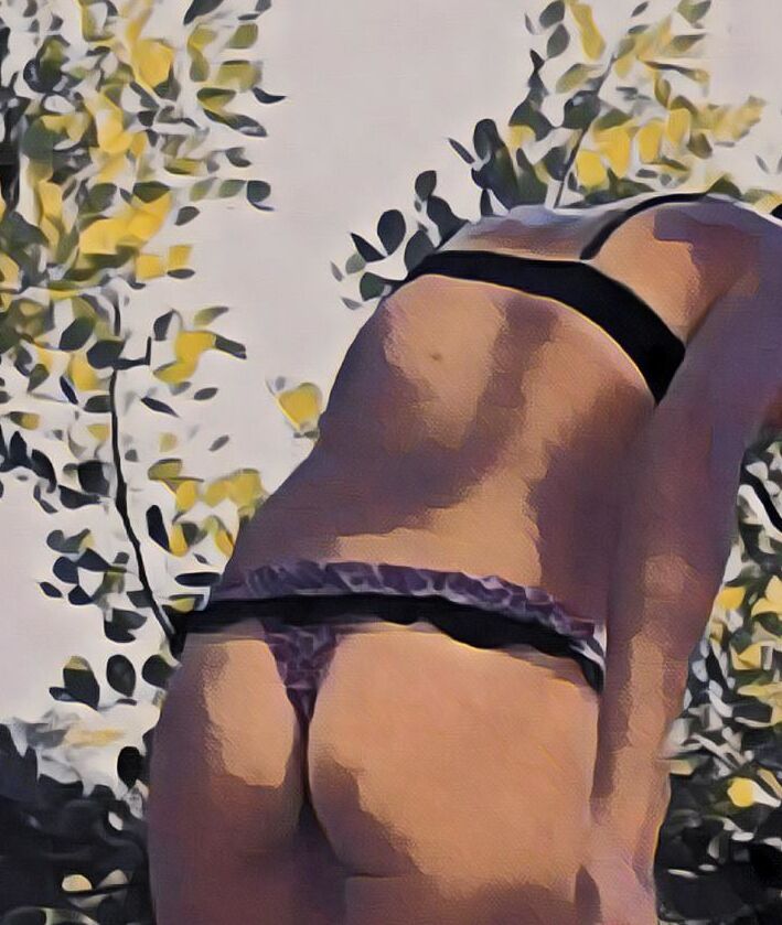Masturbation in nature... Only for me !!