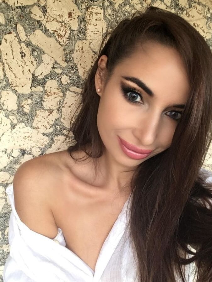 Private life of Yulia R (Russia)