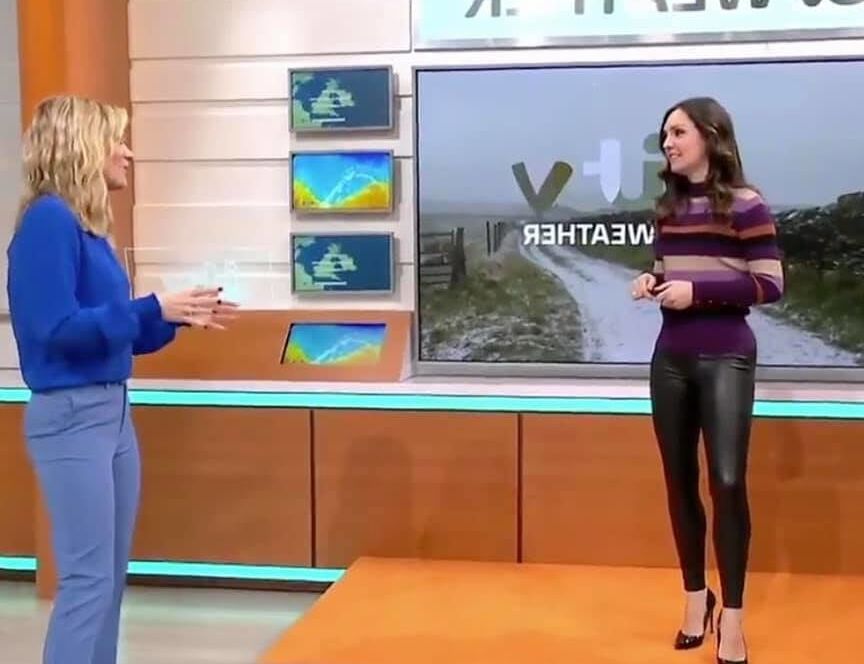 Lust for Leggings! WeatherGirl Laura Tobin