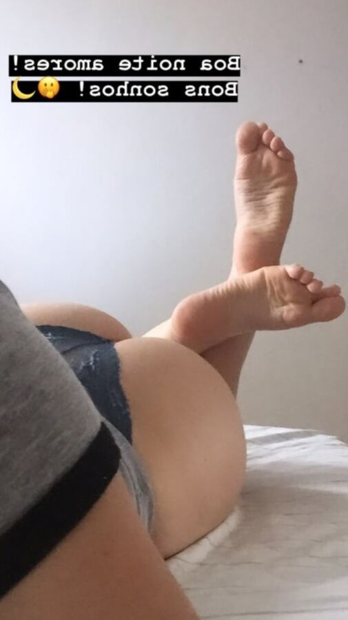 feet in love