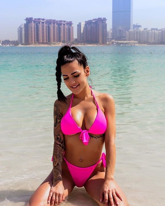 Insta Bitch Elena
