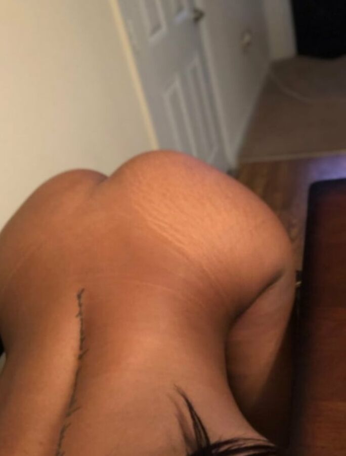 Lil Hoodrat Bitch