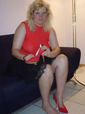 Sussane susi mid germany