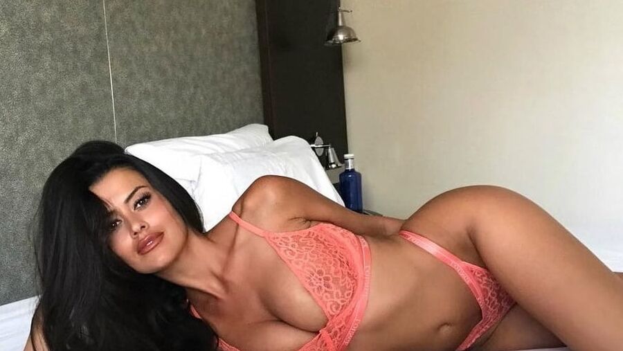 Eva Padlock