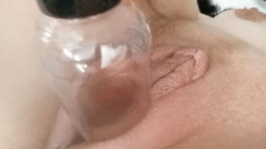- les salopes se godent la chatte