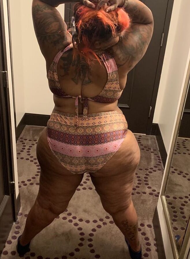 Thick freak hoes