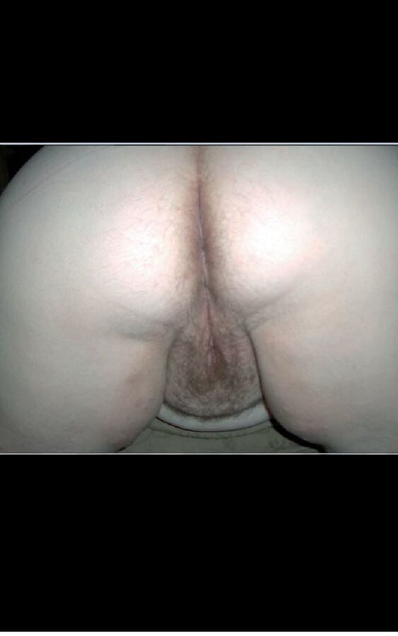 Awesome BBW&;s ass in the air showing off that big pussy