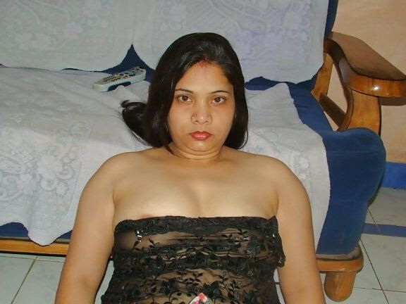 Pure desi Indian MArried Wife