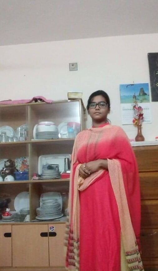 Rimi Roy Showing her Beautiful Natural sexy Body