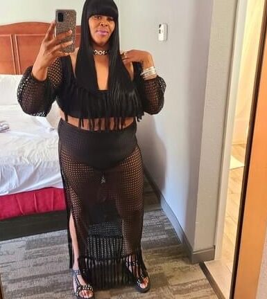 Black Grandma wants love