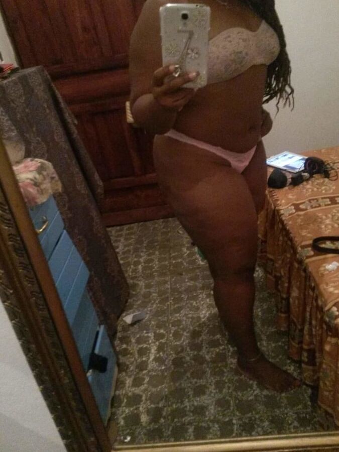 Linda morenita