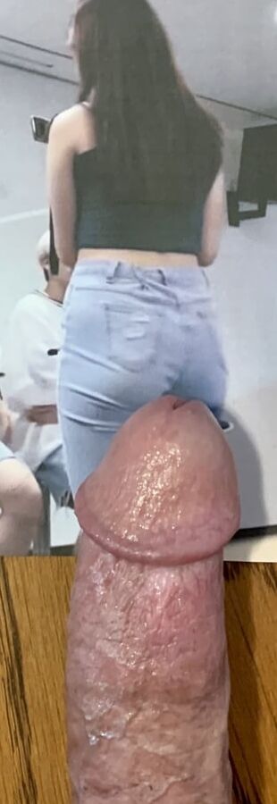Asian Ass in Jeans