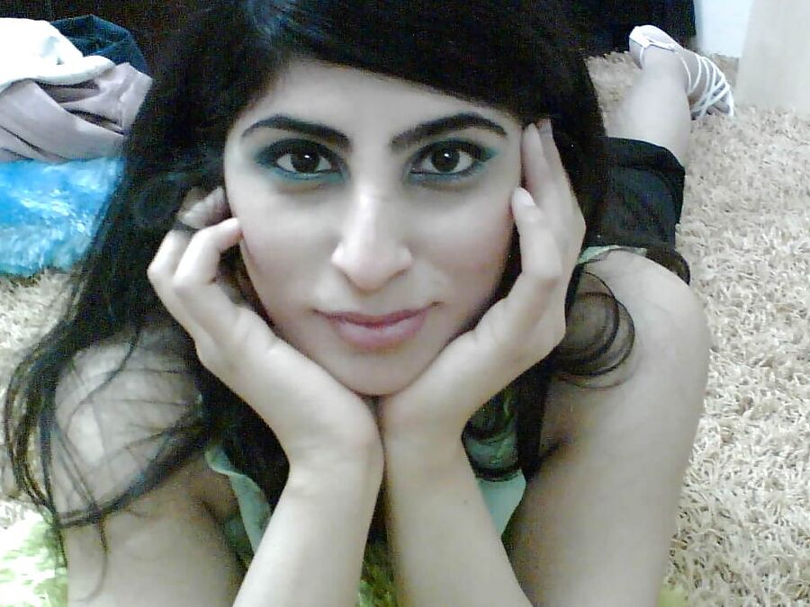 hijabi slut Shabana