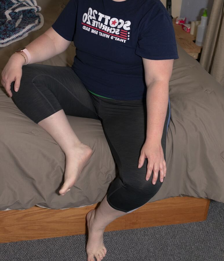 yoga pants april