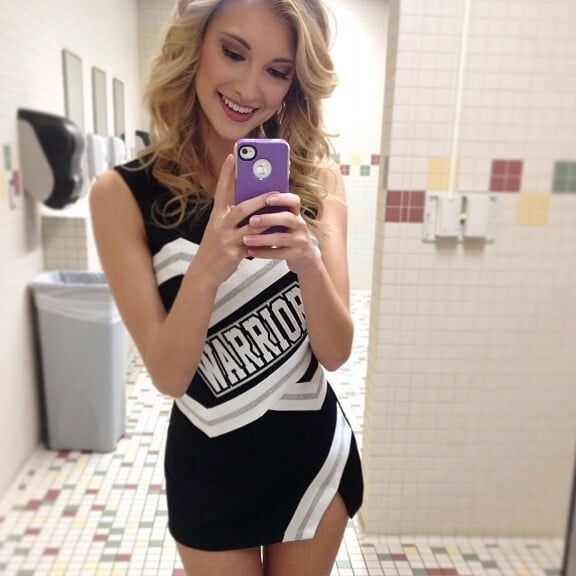 Anna Faith- Carlson HOT Elsa Look Alike
