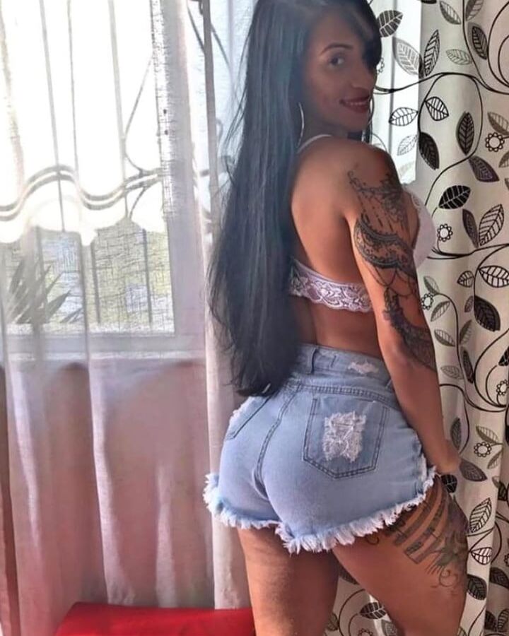 PUTA DO INSTAGRAM: Pryscila Silva