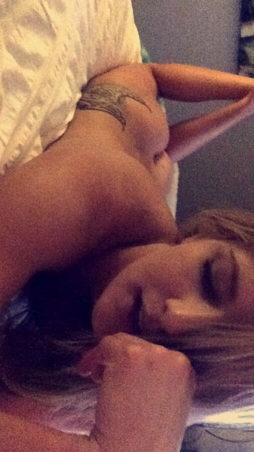 Hot slut Ashley on imig