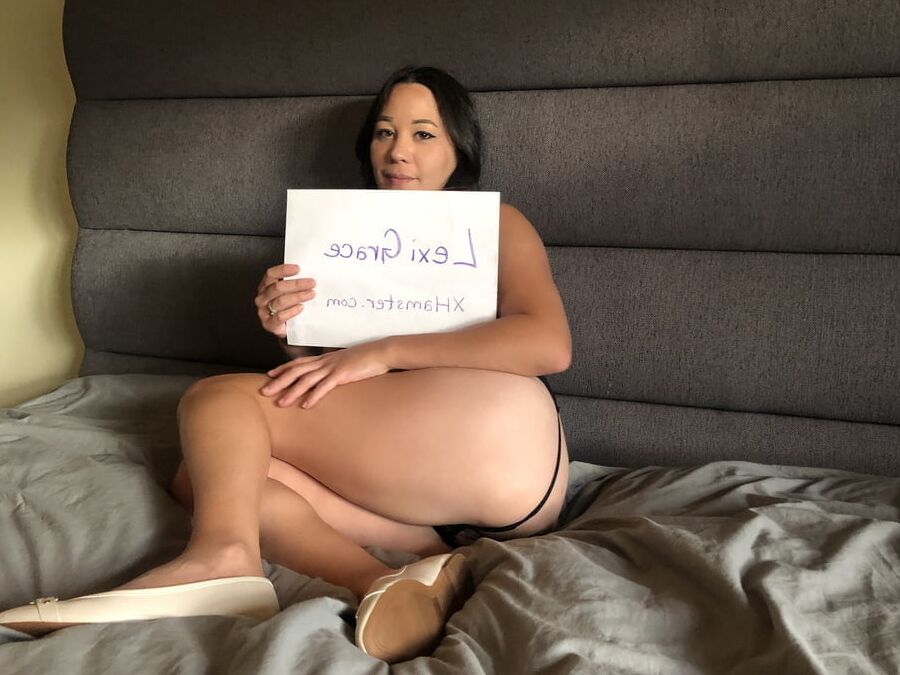 Exposed bitch in xhamster