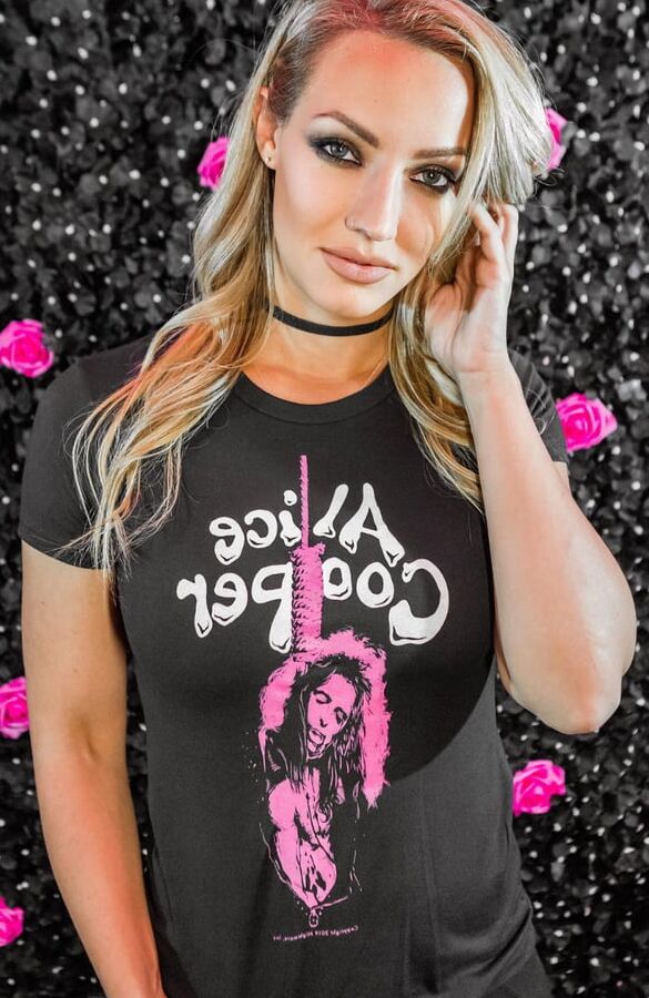Nita Strauss