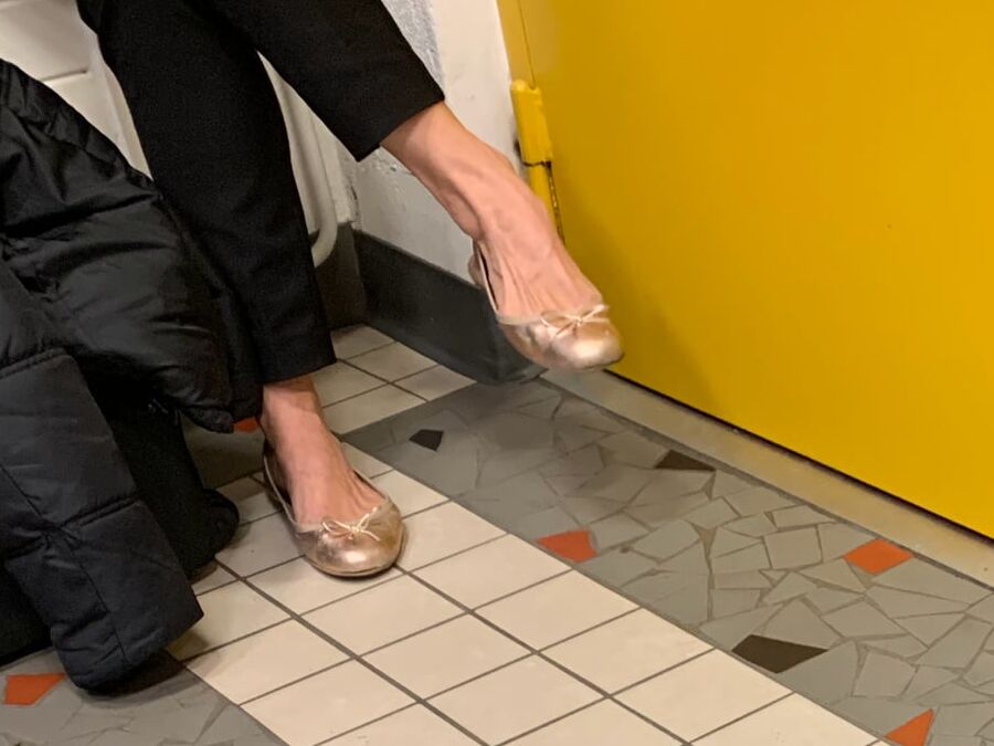 Milf in Ballerinas
