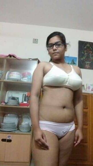 Rimi Roy Showing her Beautiful Natural sexy Body