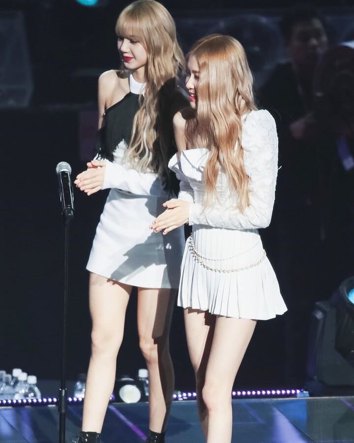 Chaelisa hot moments lesbian