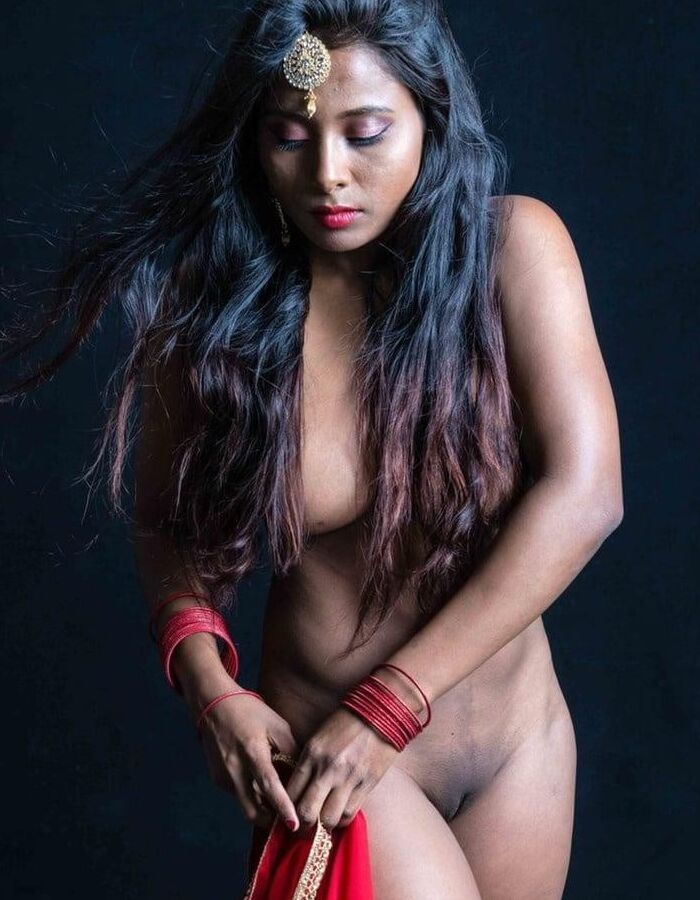 HOT INDIAN AMATEUR MILF
