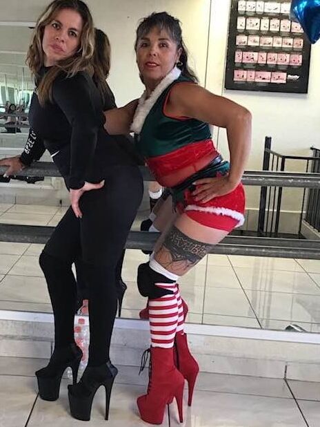 LOVE MILFSS..
