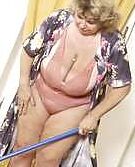 EINE GEILE OMA