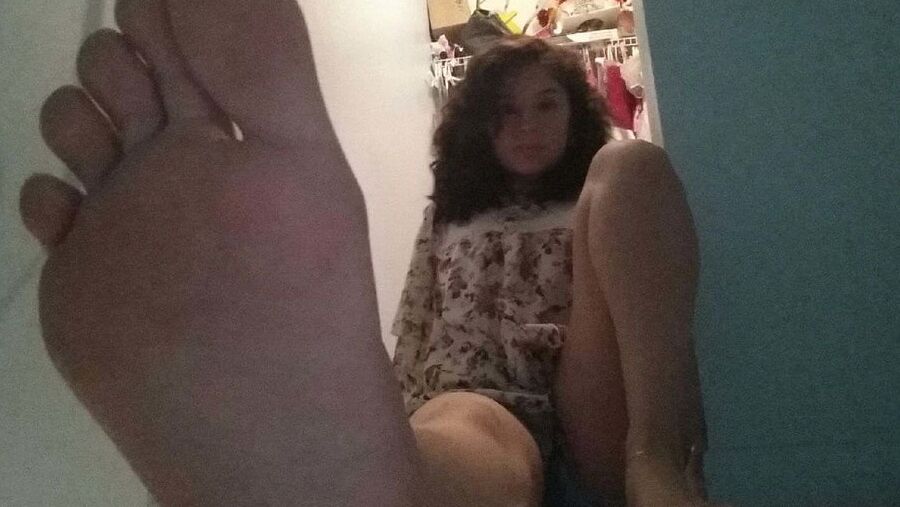 Girlfriend&;s Feet