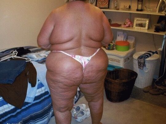 WHITE BBW WORLD PT.