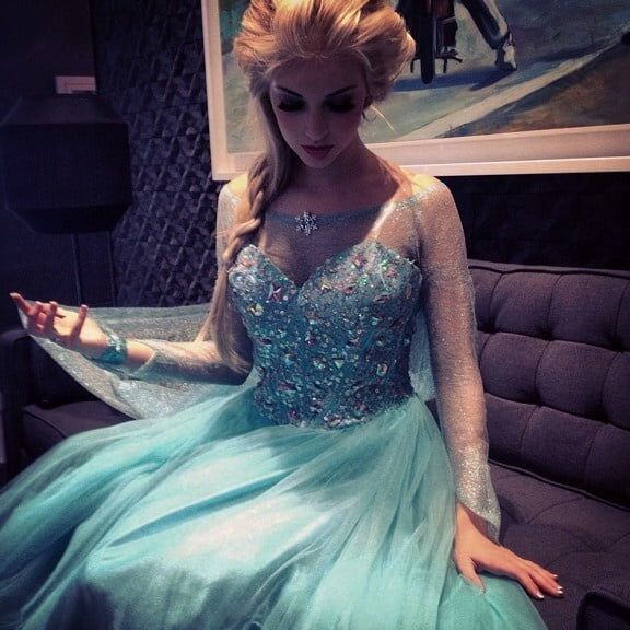 Anna Faith- Carlson HOT Elsa Look Alike