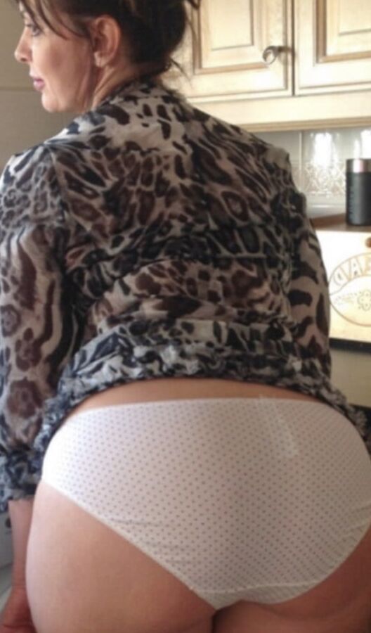 Hot ass panty