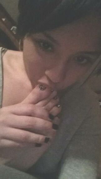 Girlfriend&;s Feet