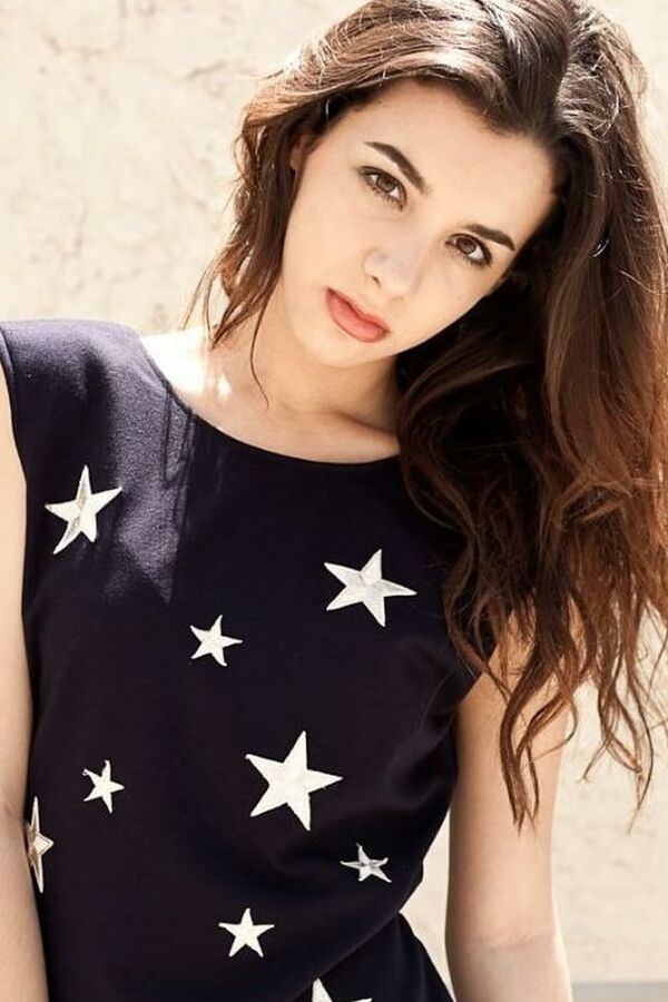 Hannah Marks