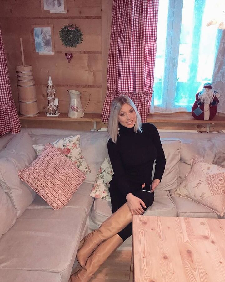 Karolina Pajaczkowska Tvp Presenter