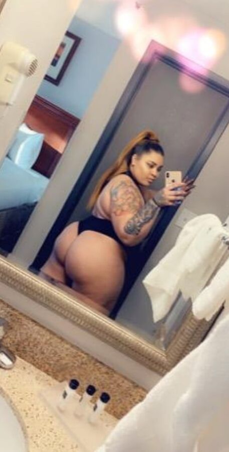 Green eyed sex BBW