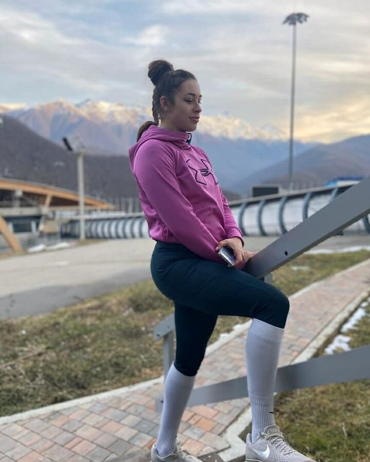 Sliding Girls