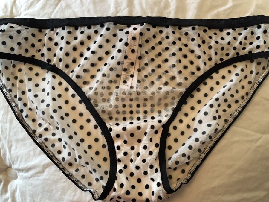 Julia&;s Underwear