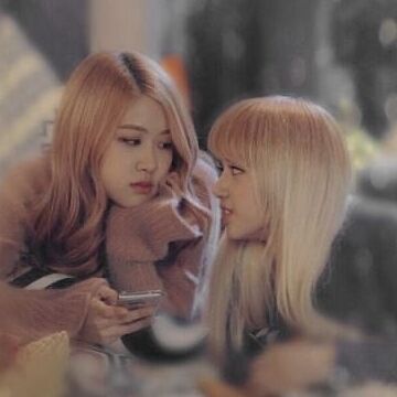 Chaelisa hot moments lesbian