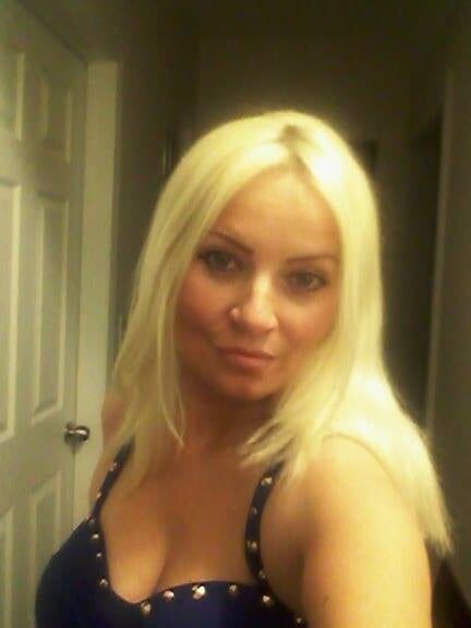Serbian MILF - Vesna