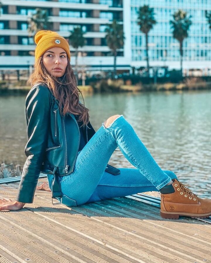 Cloe Cooper